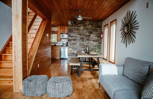 Port Carmen Cottage | Private Waterfront Cottage w/Large Dock & Hot Tub