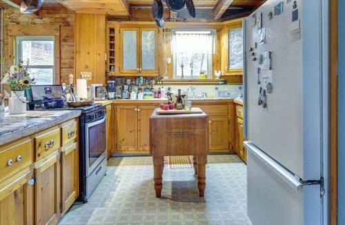 Town of Beekmantown Cottage | Private Yard & Deck: Adirondack Cabin Retreat!