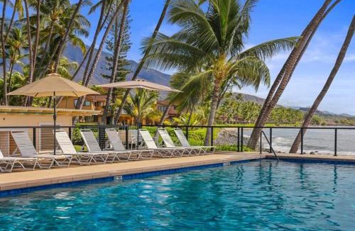 Historic Lahaina Front Street House | Puamana 80-4 Superior Garden View
