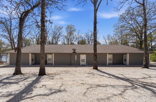 Shell Knob Apartment | Quail Cove 8 - Lakefront Studio Boat Slip