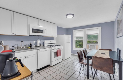 Little Italy Apartment | Quaint 2BR in Historical Little Italy