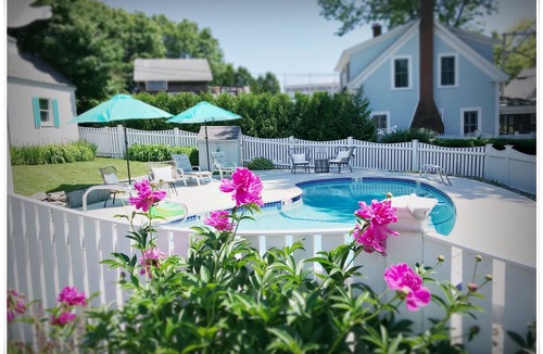 Ogunquit Apartment | Quaint Carriage House Studio Steps from Perkins Cove