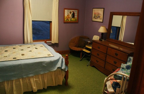 Coolspring House | Quaint & Quiet 90 Acre Farmhouse