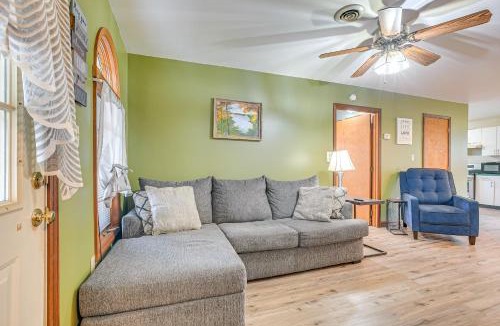 Zanesville House | Quaint Zanesville Home w/Game Room & Yard!