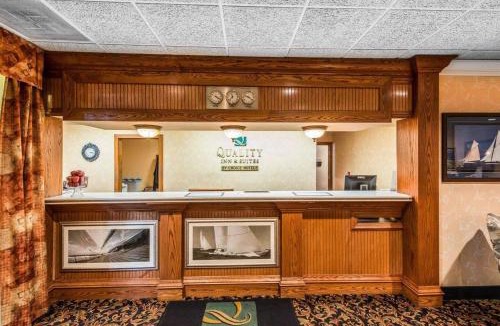 Erie Hotel | Quality Inn & Suites Erie near Casino
