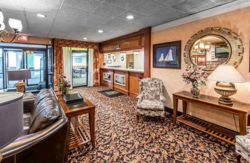 Erie Hotel | Quality Inn & Suites Erie near Casino