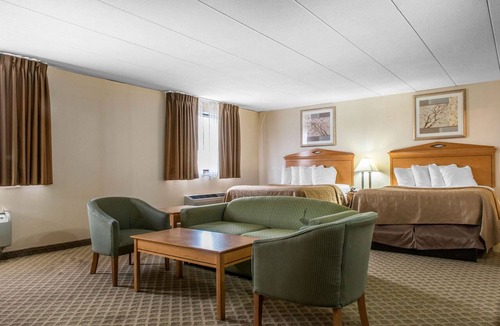 Fairview Hotel | Quality Inn & Suites Fairview - Erie