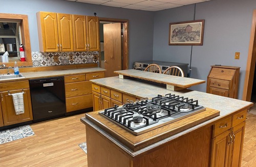 Little Valley House | Quiet farmhouse with amazing views - close to skiing in Ellicotville!