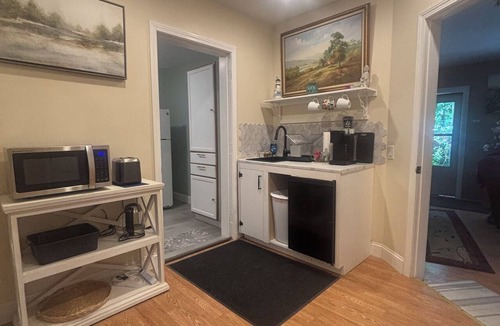 Rockport Apartment | Quiet Private Guest Suite near Camden&Rockland.