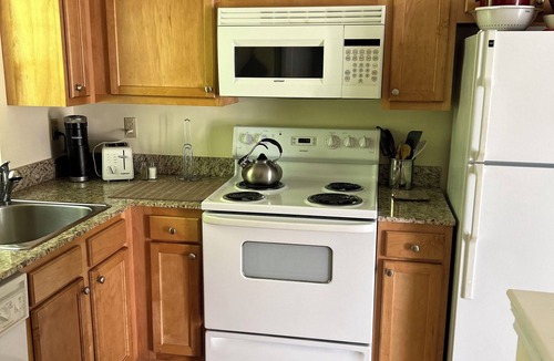 Kennebunkport Condo | Quiet resort condo close to Goose Rocks beach