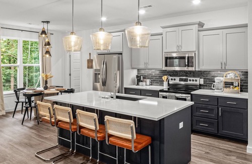 Bella Vista House | Quiet Wooded Retreat | Near Back 40 & OZ Trails Bike Park | Pets OK