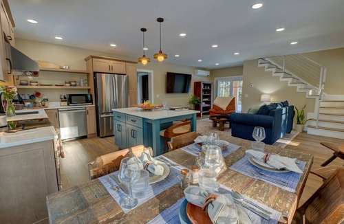 Trenton House | Rail`s Retreat~ 2BR/1.5B Entire House Near Acadia National Park