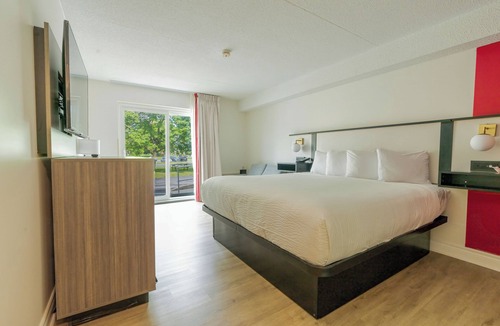 Kingston Hotel | Ramada by Wyndham Kingston