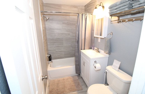 Turner Park House | Recently remodeled house near Expo, TU, Rt 66, Downtown with large fenced yard