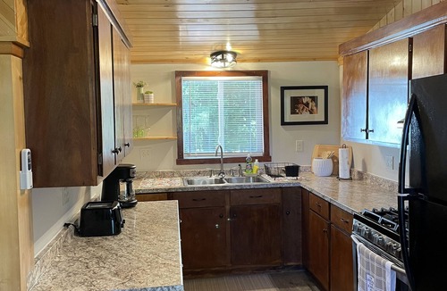 Branchport Cabin | Recently Renovated 3 BR Jewel in the Heart of Finger Lakes