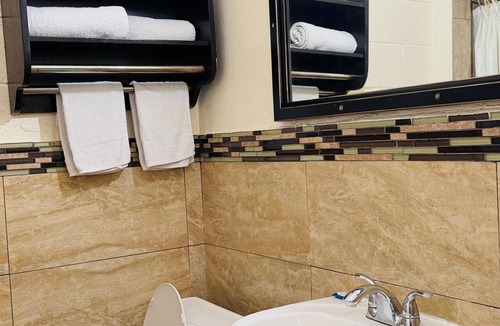 South Dallas - Fair Park Hotel | RED DOOR MOTEL