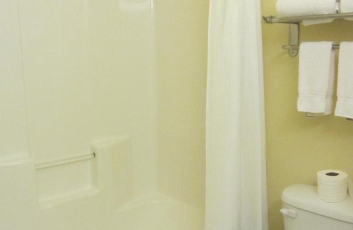Plainview Hotel | Reddy Hotel