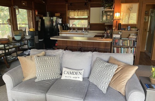 Camden Cabin | REDWOOD CABIN - Town of Camden - Megunticook Lake