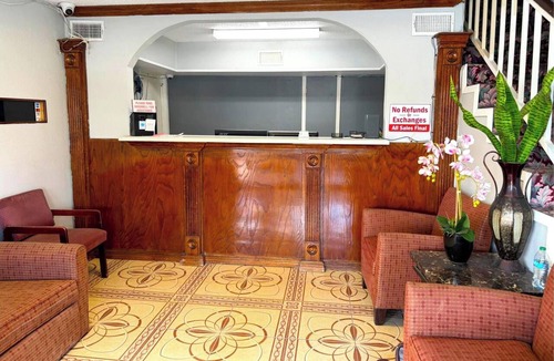 Three Rivers Hotel | Regency Inn Three Rivers I-37