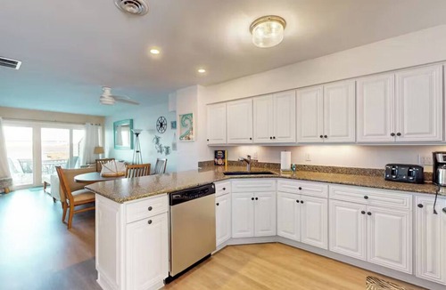 Fenwick Landing House | Relax at Bay Breeze, a fully equipped 3BR oasis, just a mile to amazing beaches!
