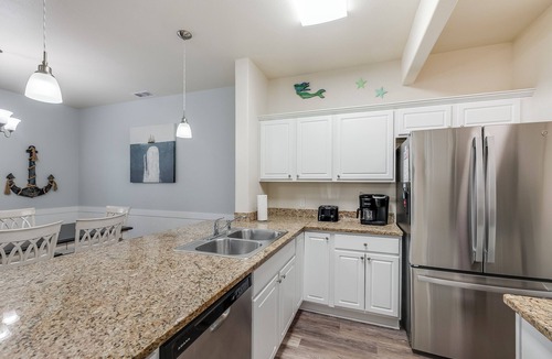 Corpus Christi House | Remodeled Coastal Retreat | Heated Pool, Private Patio & King Beds