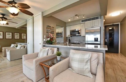 Honokowai Hotel | Remodeled, Ground floor studio at The Mahana #102