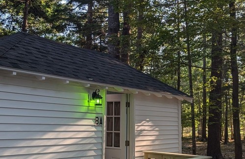 Bar Harbor Cabin | Renovated Cabin WITH HOT TUB Tucked in Pines Cabin 9