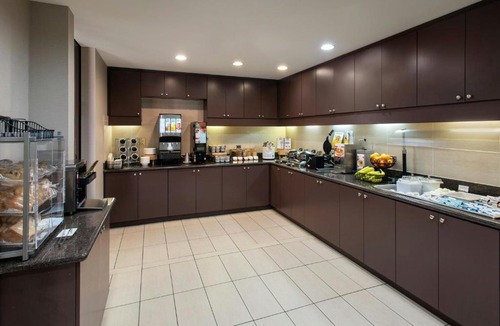 Level Green Hotel | Residence Inn Pittsburgh Monroeville/Wilkins Township