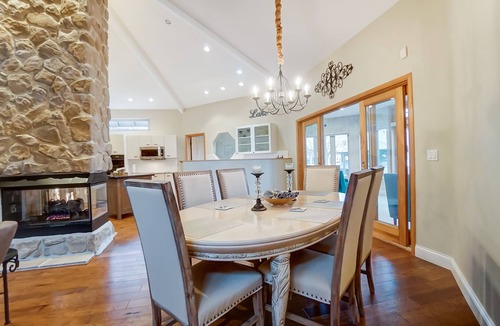 Millersport House | Rest and Relax at the Lakehouse on Buckeye Lake