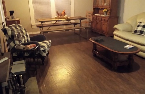 Wood County House | Return to the easy life at this quaint farm close to venues, lakes, and more!