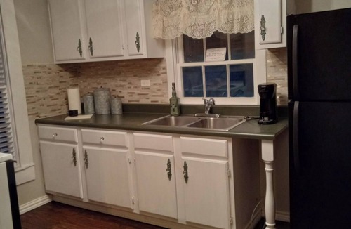 Wood County House | Return to the easy life at this quaint farm close to venues, lakes, and more!