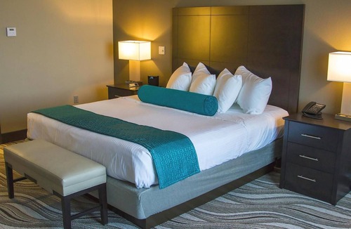 Wyandotte Hotel | River Bend Casino & Hotel