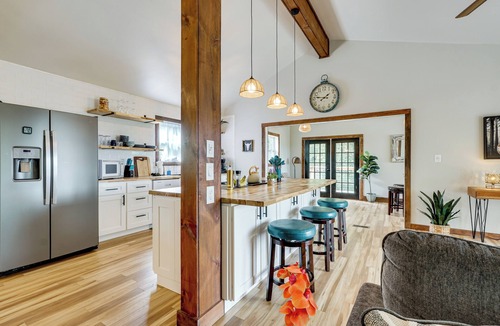 Loudon House | River View Retreat Near Watts Bar Lake