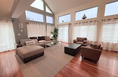 Conning Towers Nautilus Park House | Riverfront Home with a View!