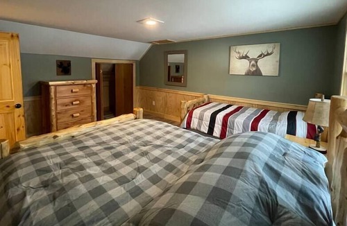 Greenville Junction Apartment | Riverside Lodge *West Outlet* (Close to Moosehead)