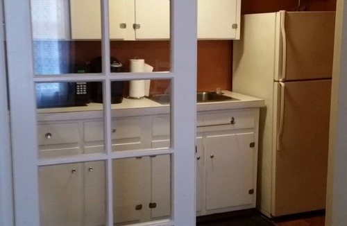 Rockland House | Rockland is the arts capital of Mid Coast Maine! STR 26-36