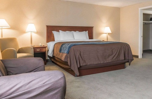 Mercer Hotel | Rodeway Inn Mercer I-80