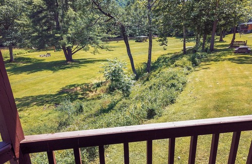 Gaines Cabin | Rough Cut Lodge - Hickory Cabin