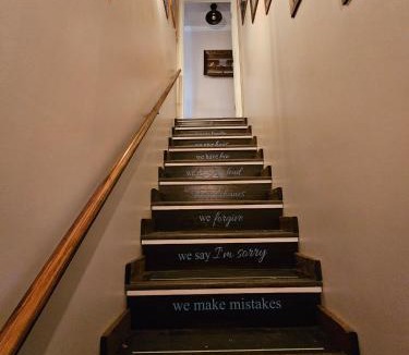 Powell Villa | Rowan's Mountain View