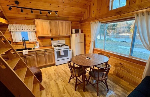 Rockwood Cabin | Royal Coachman | Cozy Moose River Cabin Near Moose