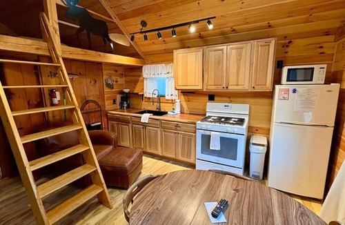 Rockwood Cabin | Royal Coachman | Cozy Moose River Cabin Near Moose