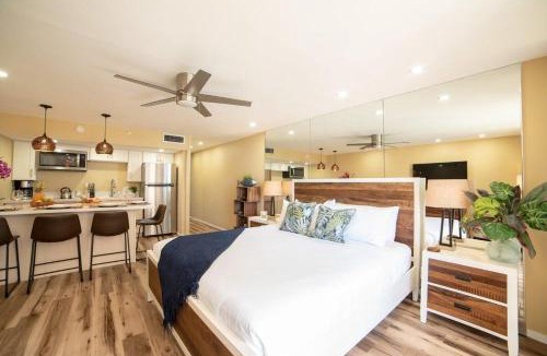 Kahana House | Royal Kahana 317 · RK 317 Remodeled BeachFront Studio w Ocean Vi