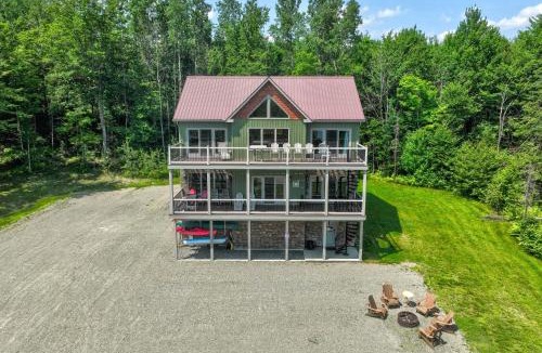 Pittsburg House | Rustic 3-Story Pittsburg Cabin w/Lake & Mtn Views