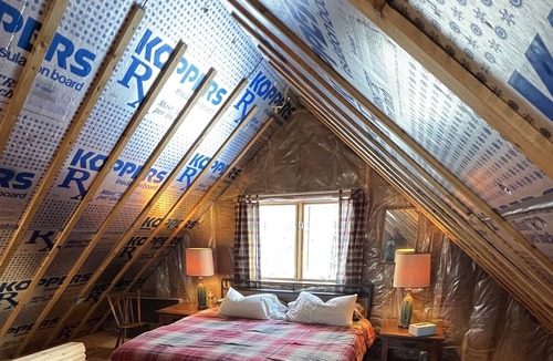 Pittsburg Cabin | Rustic cabin in Pittsburg NH with direct trail access & plenty of parking!!