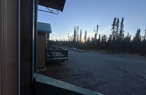 Kalifornsky Cabin | Rustic Cabin Near Kenai River | The Guide`s Den