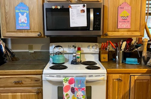 Stillwater Cabin | Rustic Two-Bedroom Cabin - Stay While We're Away