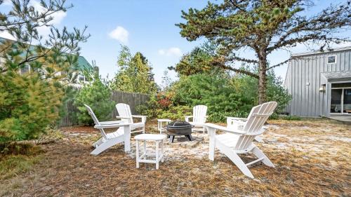 Scarborough House | Salty Dolphin by Bayley Vacation Rentals