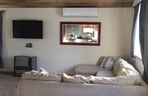 Diamond Ridge Cottage | SANDHILL COTTAGE- Secluded Retreat-In-The-Woods, Ocean Views, minutes to Homer!