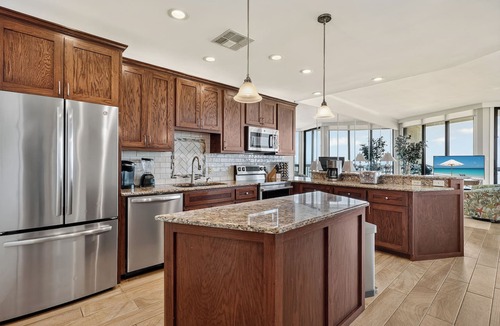 Port Aransas Condo | Sandpiper Condominiums 1209, Panoramic Gulf Views w/direct access to Mustang Island/Port A beaches.