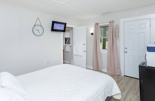 Malta Cabin | Saratoga Cabins #9 - Just minutes to SPAC, Saratoga Lake & the Track